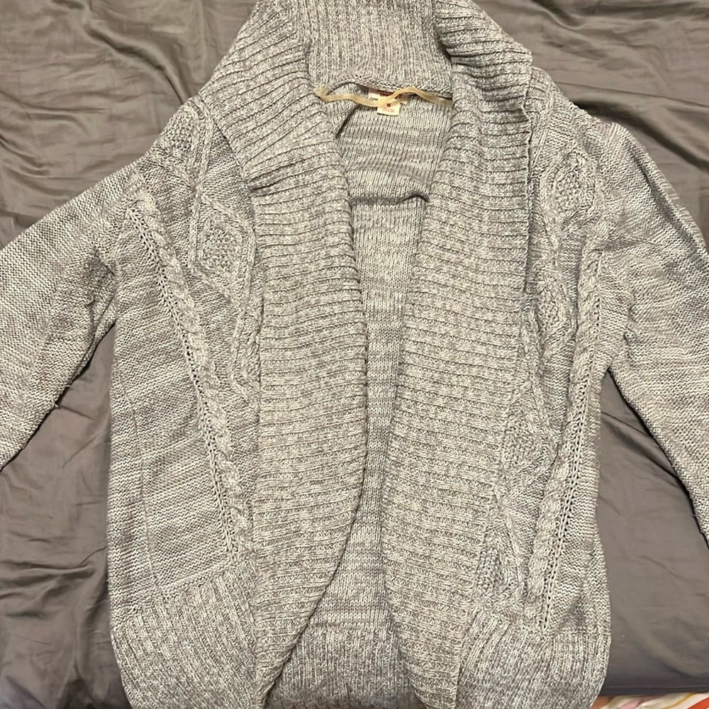 Grey sweater